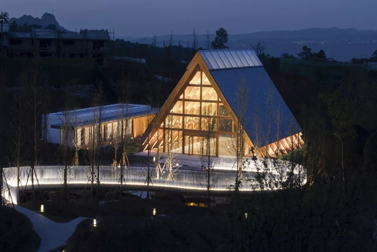 屋面瓦行業(yè)