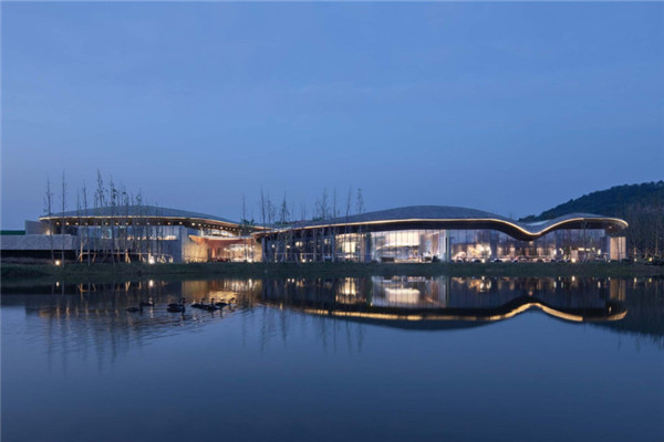 金屬復(fù)合瓦