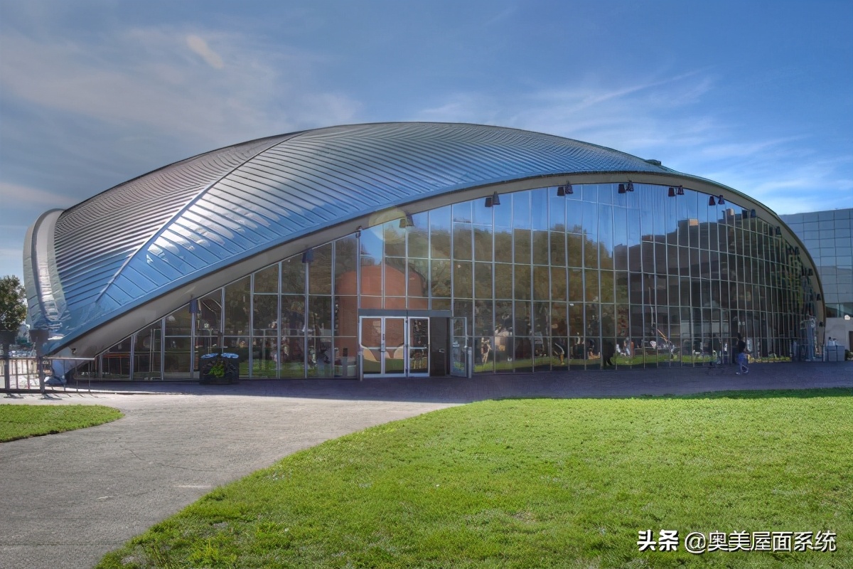 金屬復(fù)合瓦