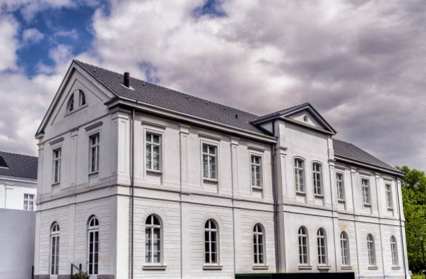 金屬復(fù)合瓦