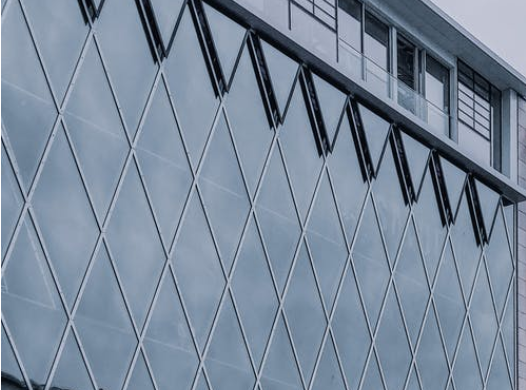 金屬復(fù)合瓦建筑