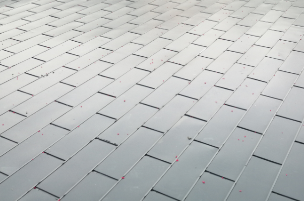 金屬?gòu)?fù)合瓦建筑