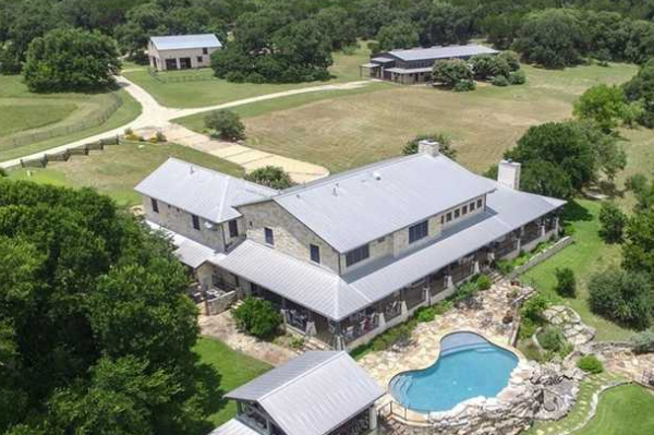 金屬復(fù)合瓦