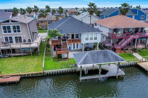 金屬瀝青復(fù)合瓦