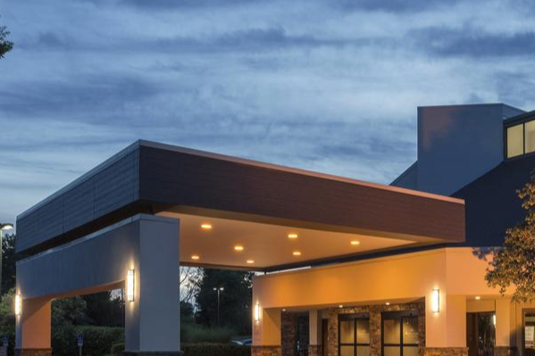 金屬?gòu)?fù)合瓦