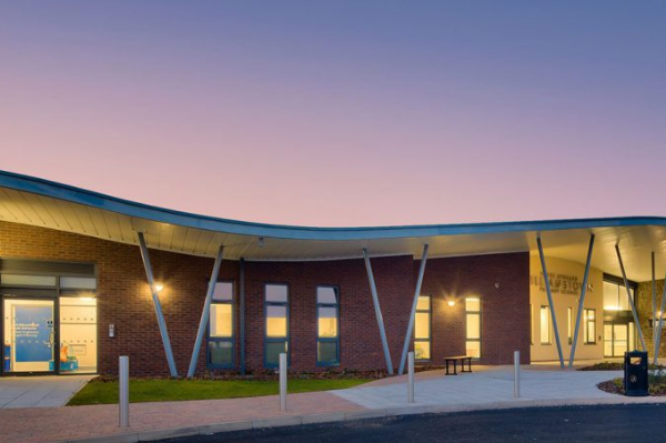 金屬?gòu)?fù)合瓦