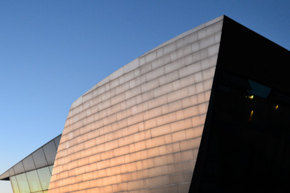 金屬復(fù)合瓦