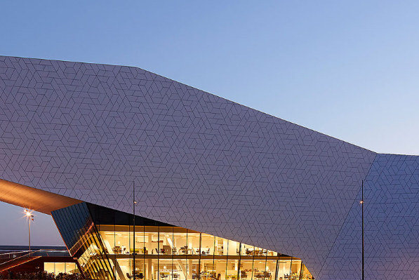 金屬復(fù)合瓦