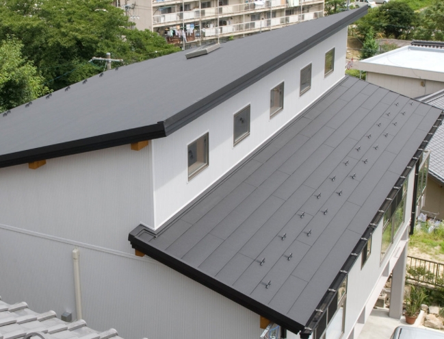 金屬?gòu)?fù)合瓦