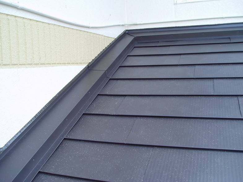 金屬復(fù)合瓦