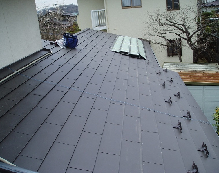 金屬?gòu)?fù)合瓦