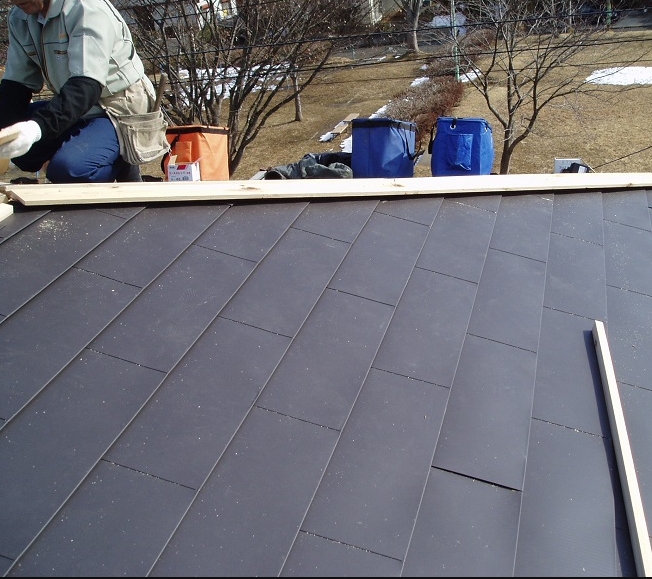 金屬復(fù)合瓦